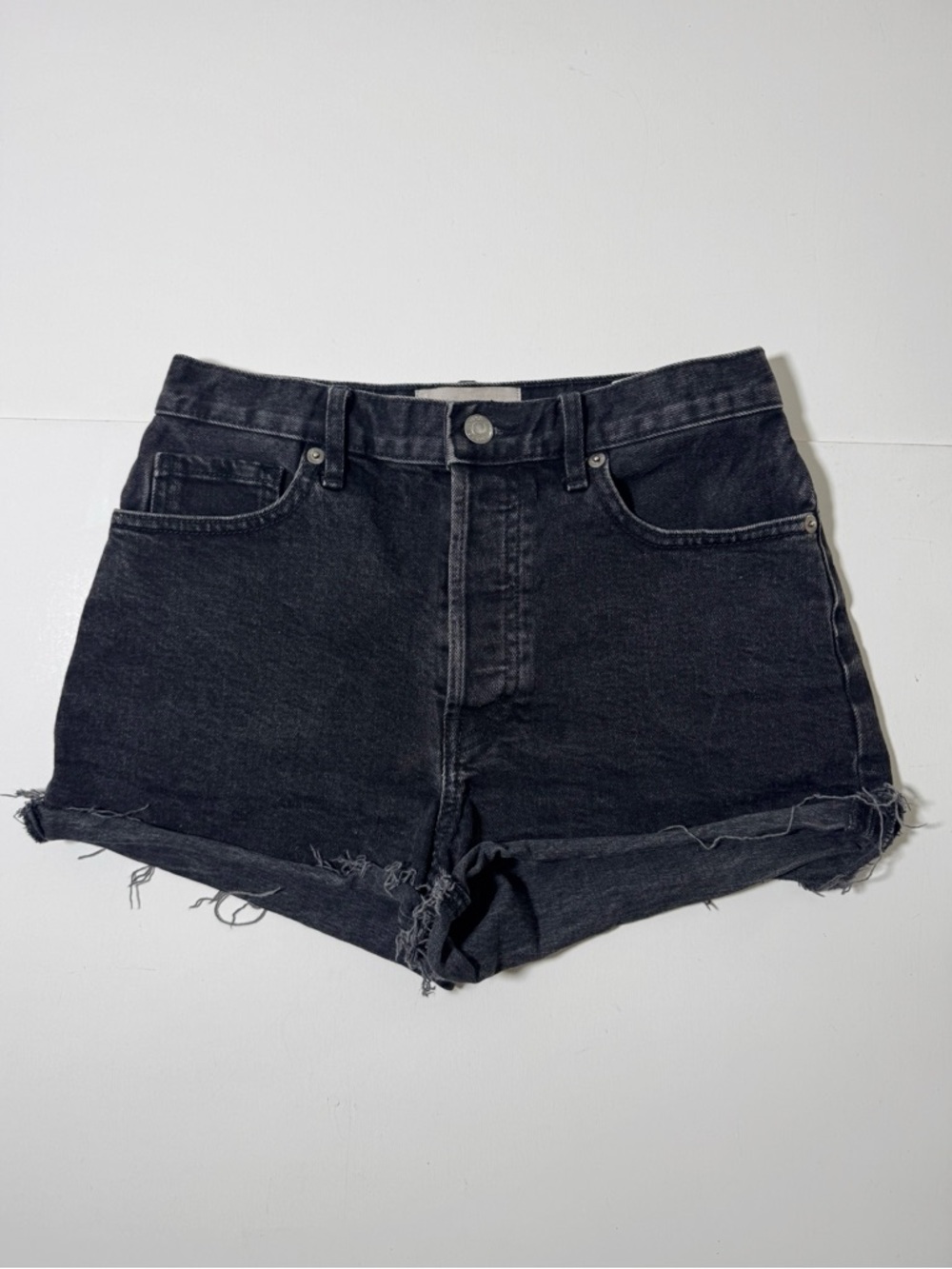 Everlane The Cheeky Short in Vintage Black